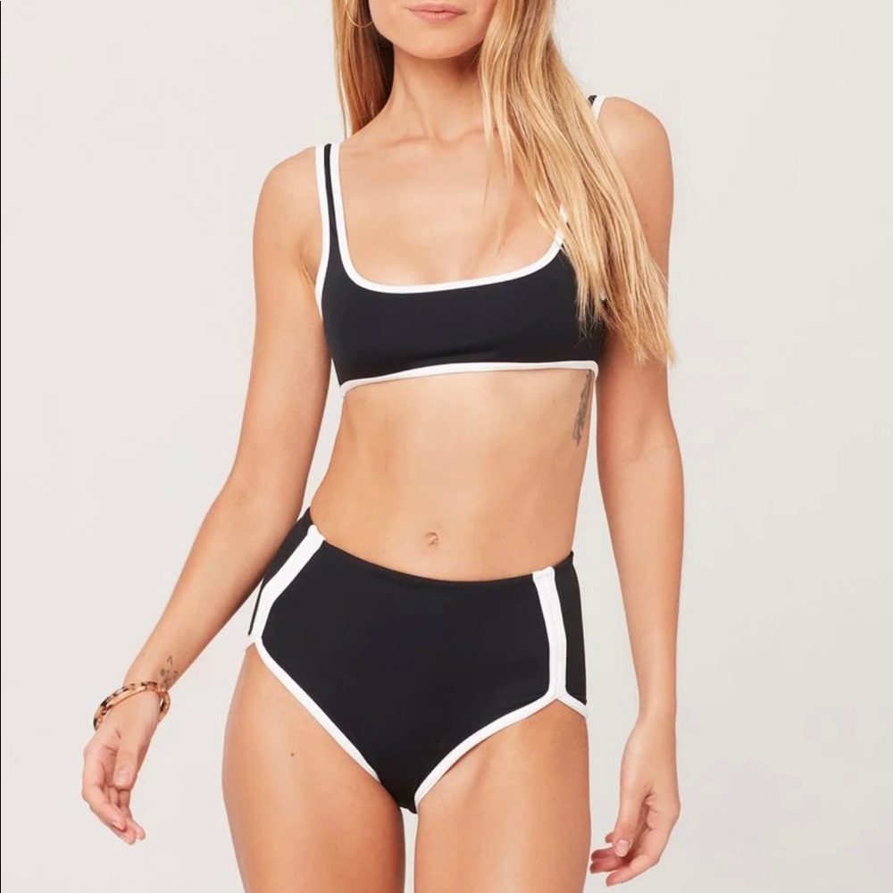 l’Space bikini top (BOTTOM IN SEP POST)